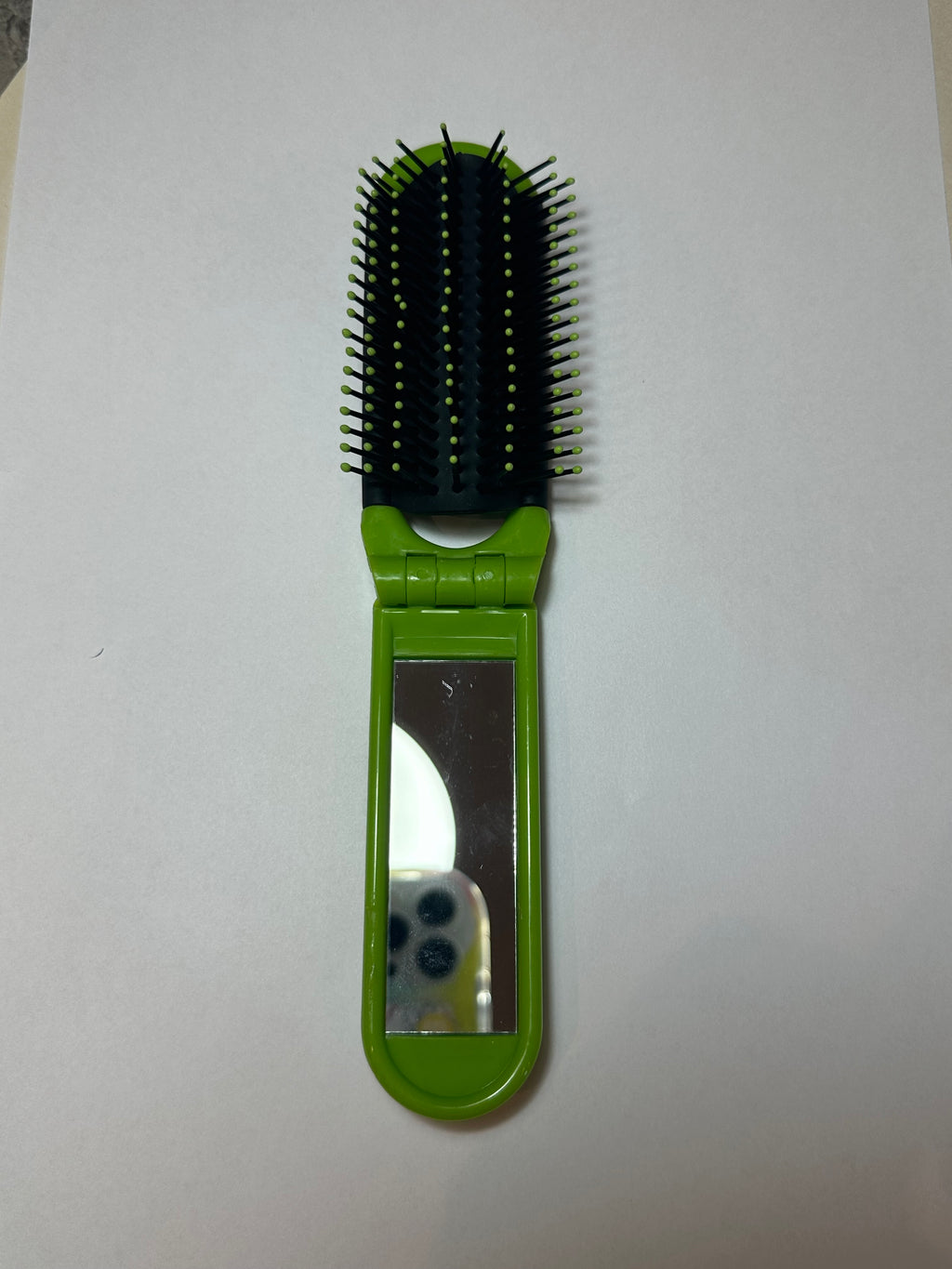 Folding Brush With Mirror