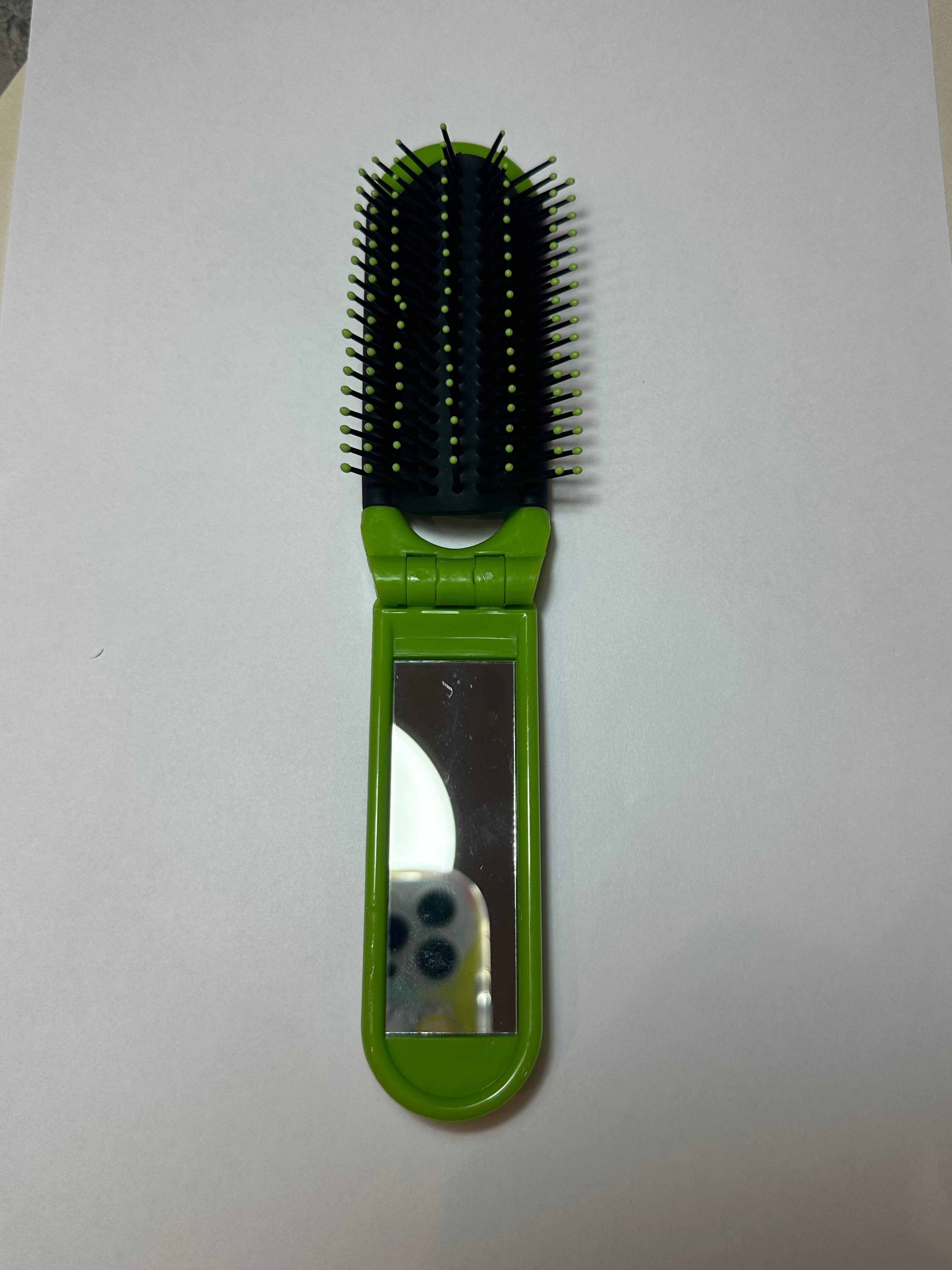 Folding Brush With Mirror