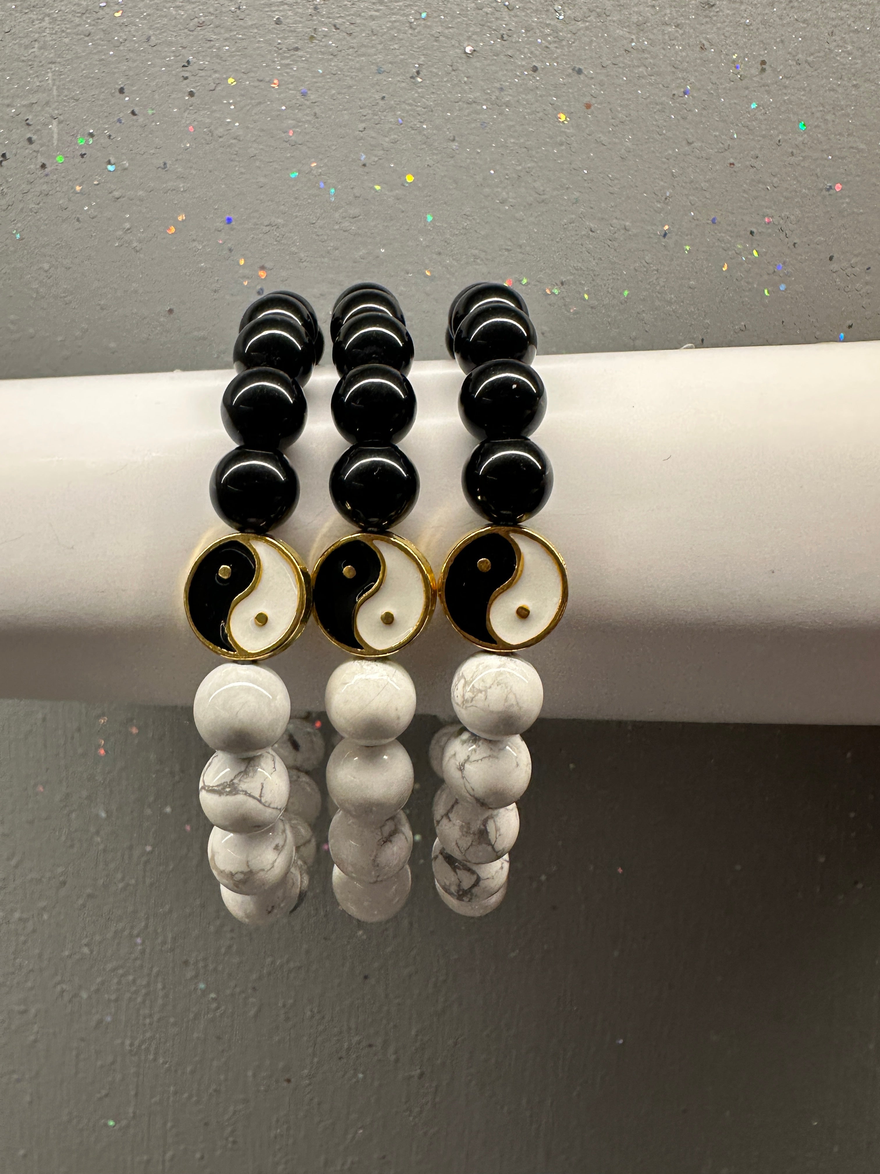 Howlite & Obsidian Beaded Bracelet-Style 1