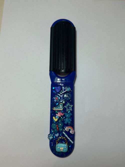 Folding Brush With Mirror
