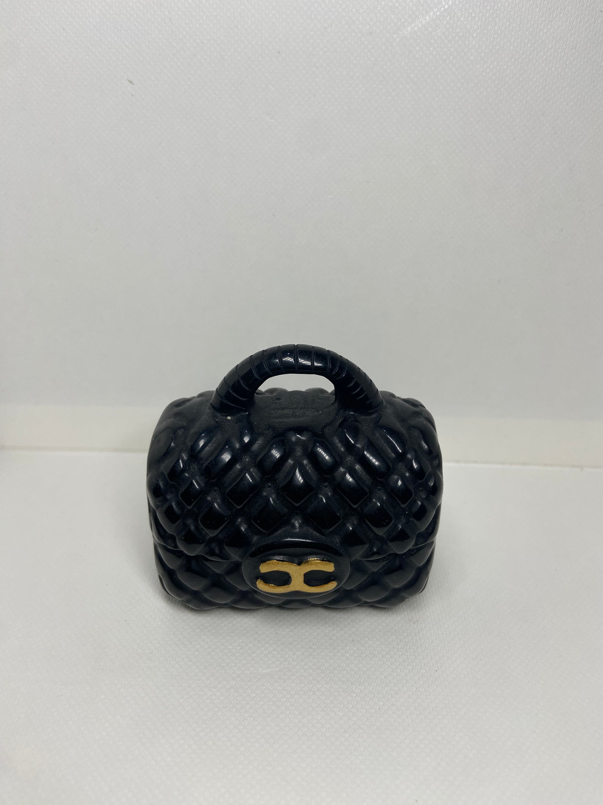 Obsidian HandBag Carving Medium