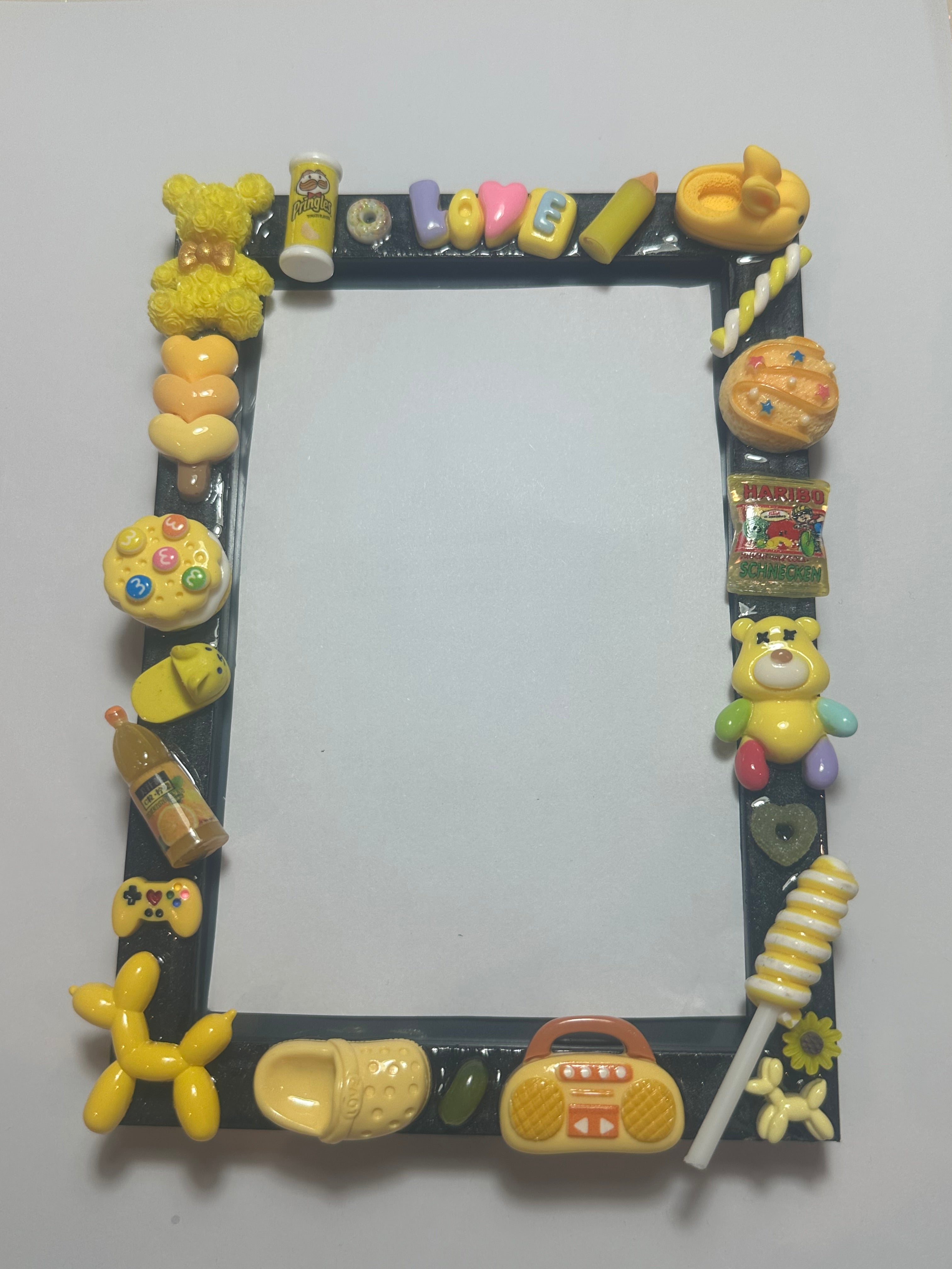 Handmade Resin Photo Frame – Candy Charm Decor