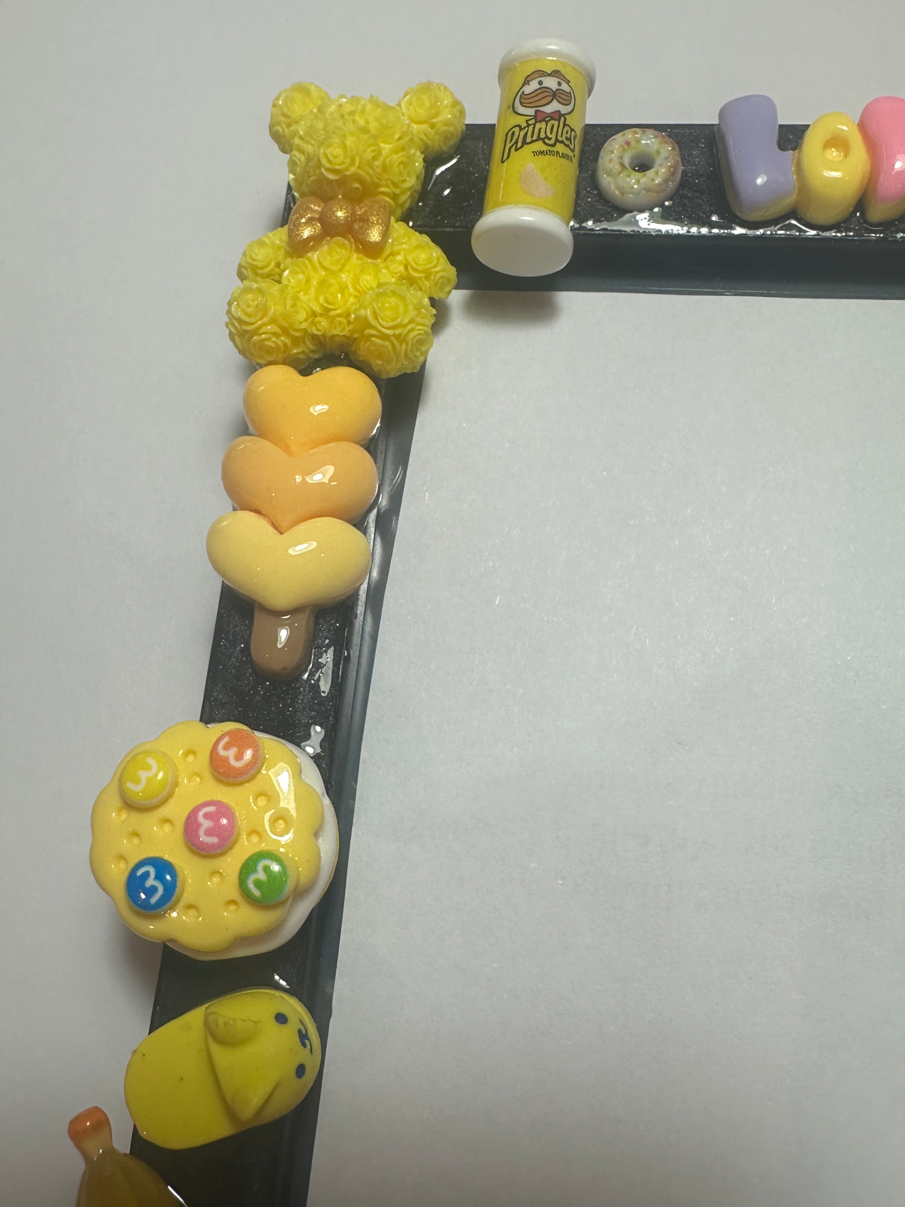 Handmade Resin Photo Frame – Candy Charm Decor