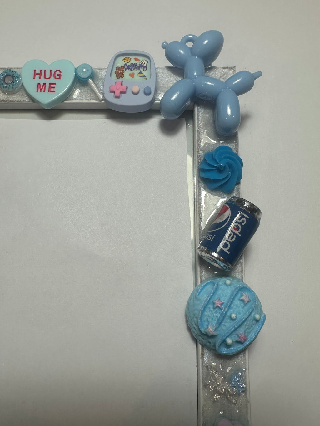 Handmade Resin Photo Frame – Candy Charm Decor