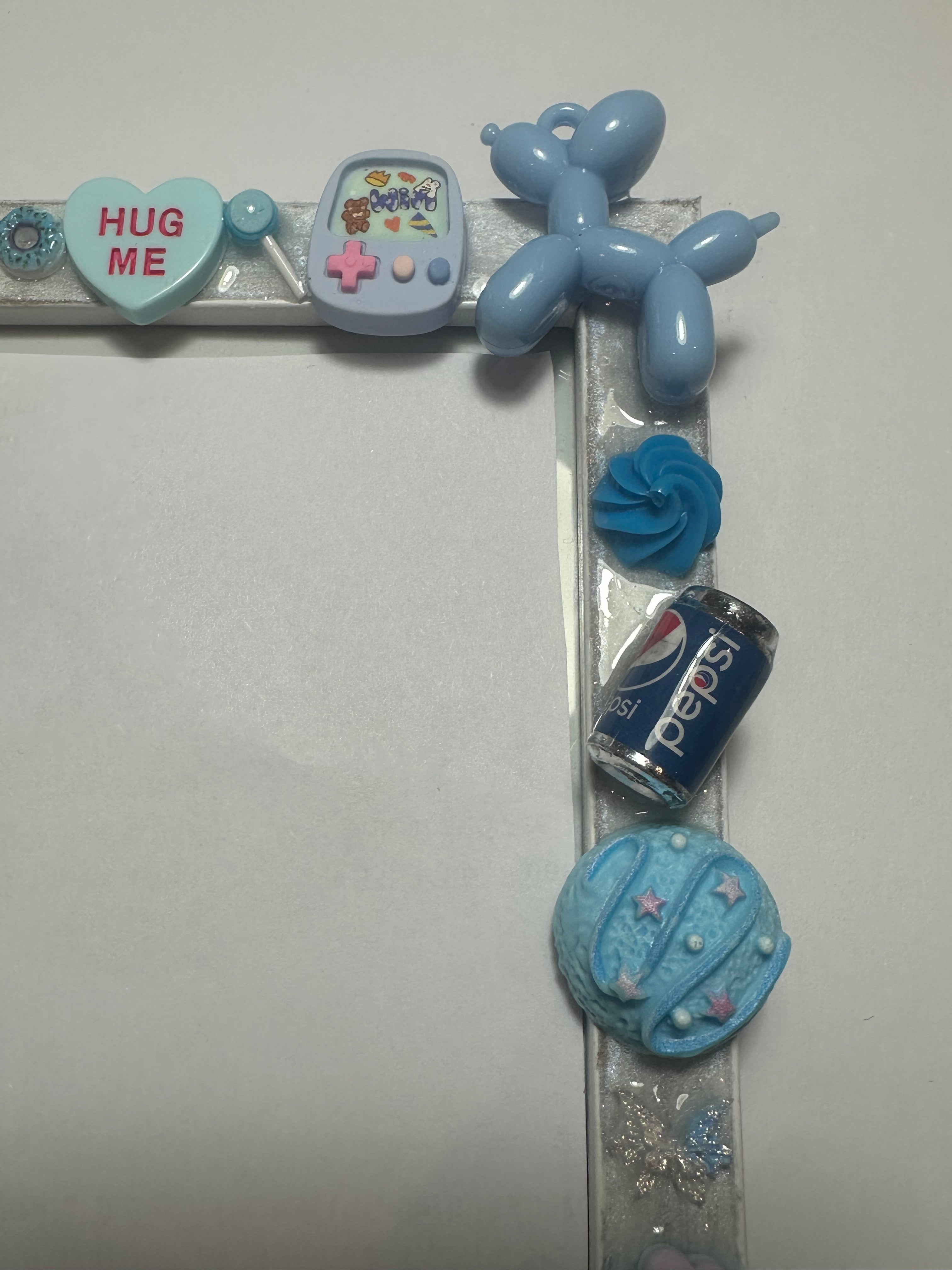 Handmade Resin Photo Frame – Candy Charm Decor