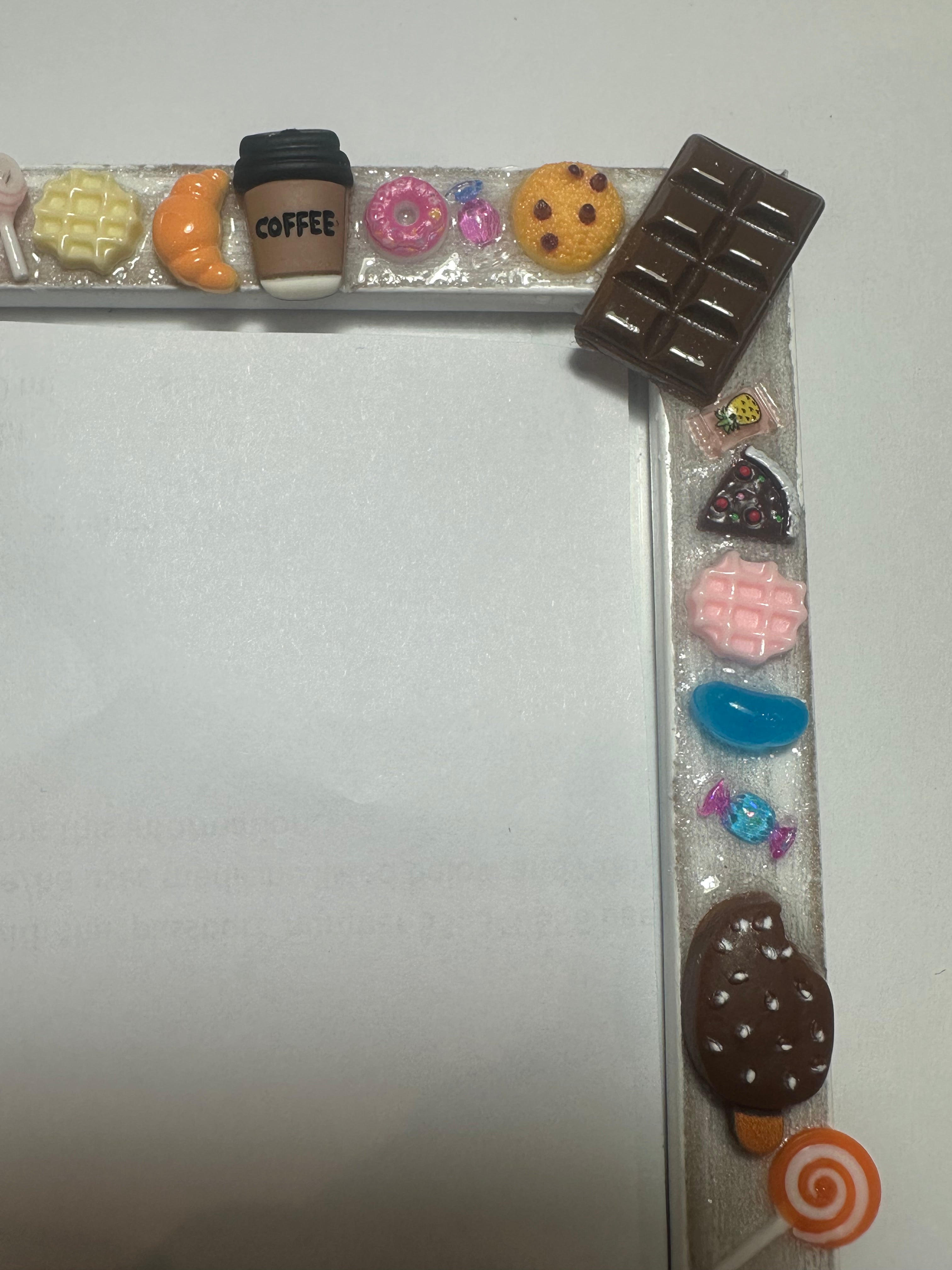 Handmade Resin Photo Frame – Candy Charm Decor