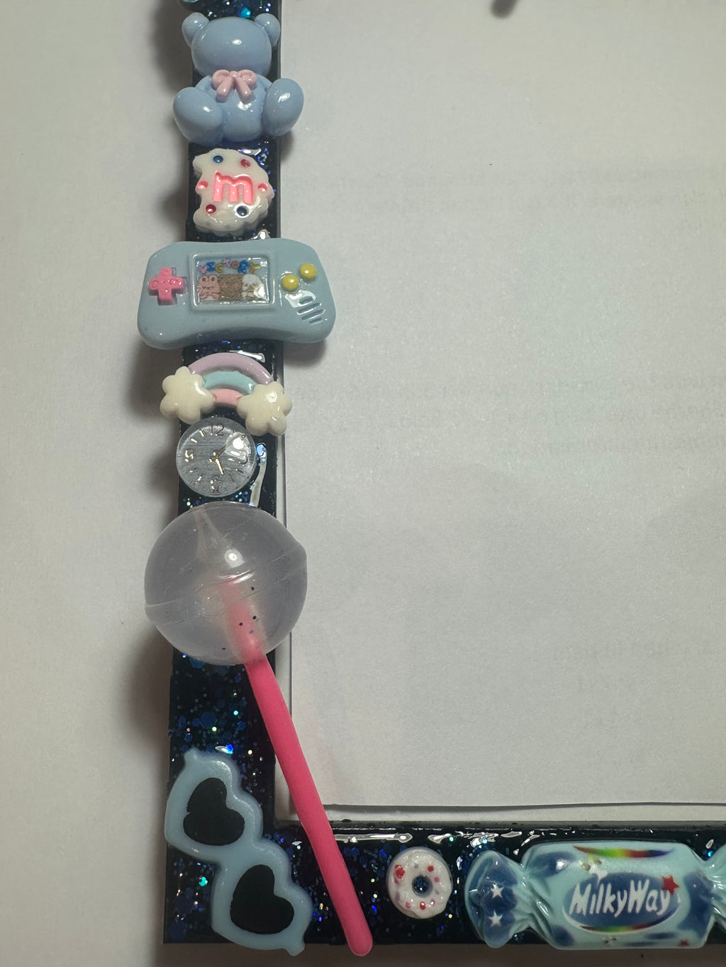 Handmade Resin Photo Frame – Candy Charm Decor